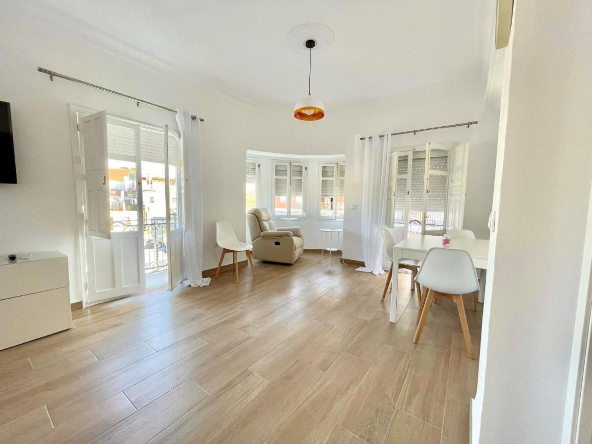 토레델마르 Casa Del Mar En La Plaza De La Axarquia 아파트 외부 사진