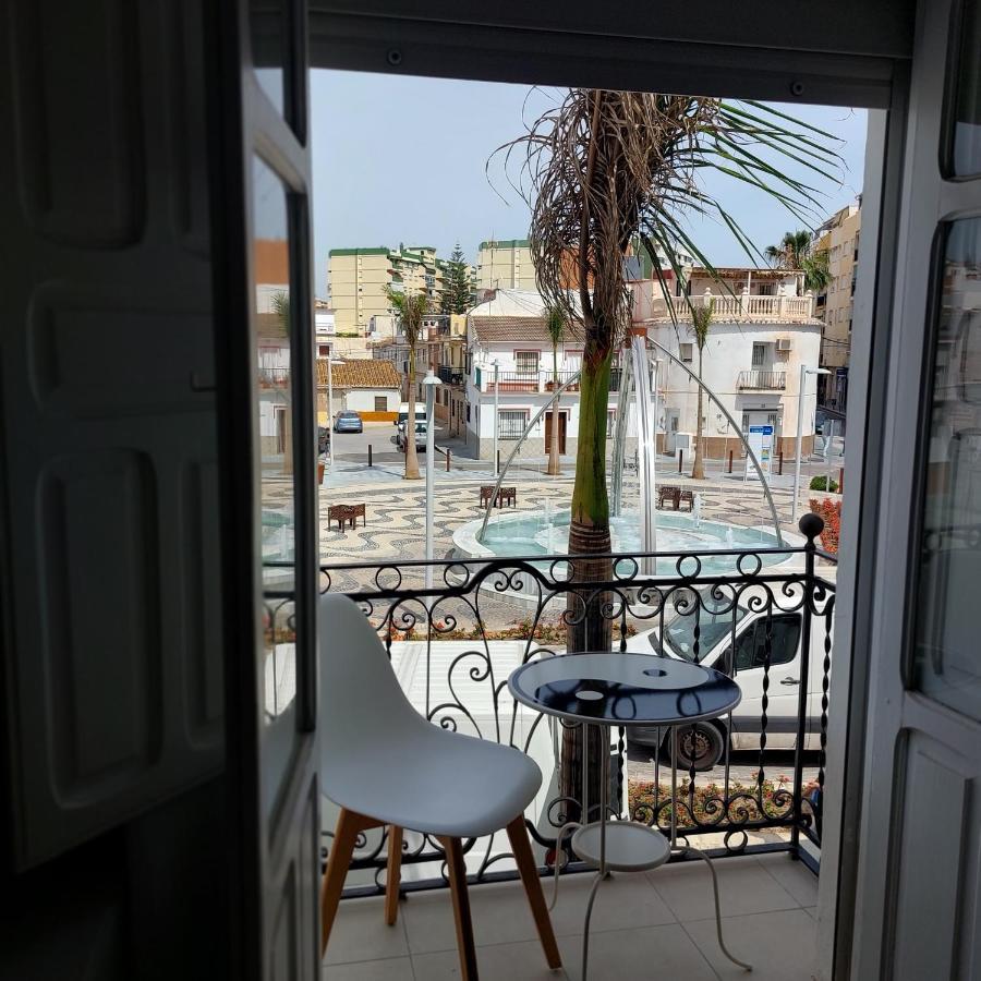 토레델마르 Casa Del Mar En La Plaza De La Axarquia 아파트 외부 사진