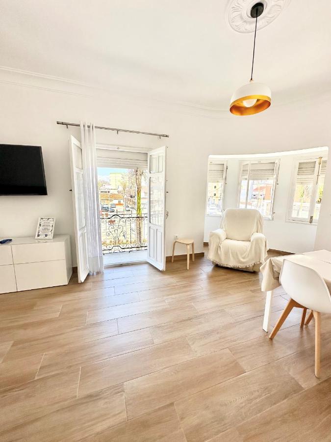 토레델마르 Casa Del Mar En La Plaza De La Axarquia 아파트 외부 사진
