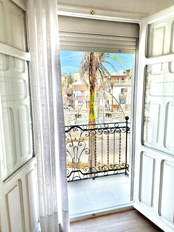 토레델마르 Casa Del Mar En La Plaza De La Axarquia 아파트 외부 사진